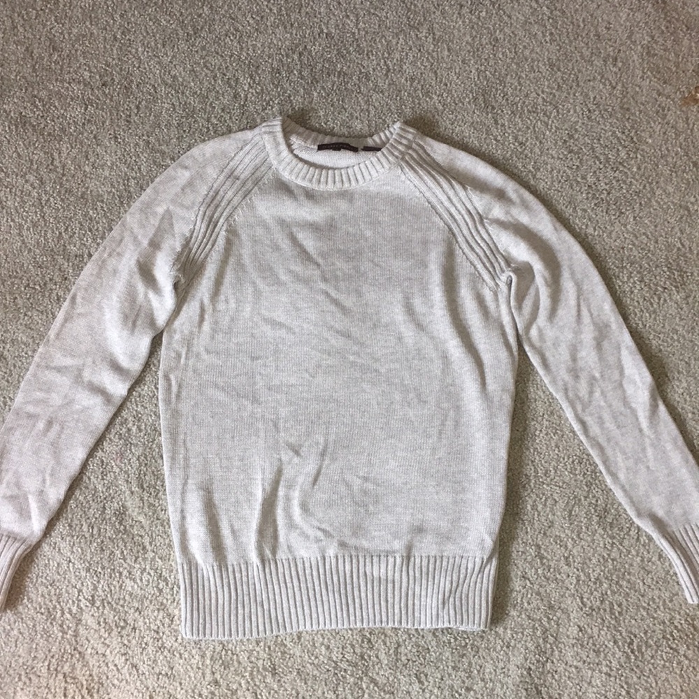 Grey sweater